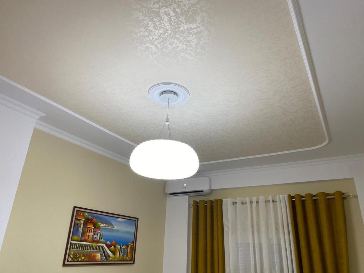 Kevin'S Lungomare Apartment Vlore Luaran gambar
